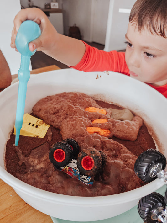 DIRT FizzOFoam - Curius Kids Sensory